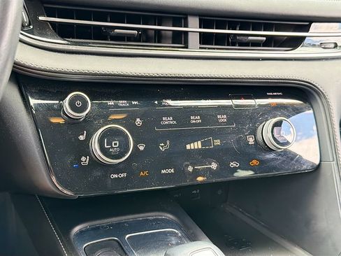 Used 2023 INFINITI QX60 Luxe w/ Cargo Package AWD/4WD image 15