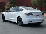 Used 2019 Tesla Model 3 Standard Range image 4