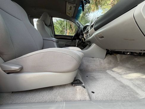 Used 2010 Toyota Tacoma PreRunner RWD image 14