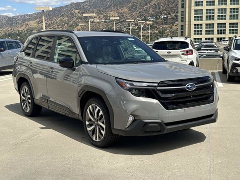 New 2026 Subaru Forester Touring AWD/4WD image 3