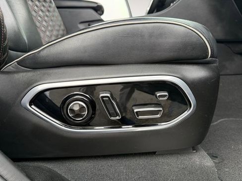 Used 2023 Jeep Grand Cherokee L Summit image 27