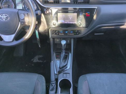 Certified 2018 Toyota Corolla LE image 17