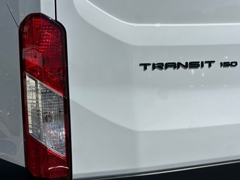 New 2026 Ford Transit 150 148 Medium Roof w/ Load Area Protection Package RWD image 25
