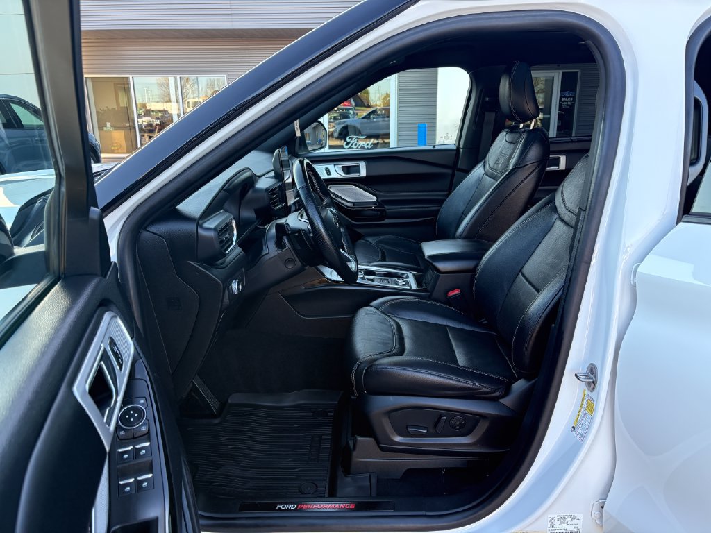 Used 2021 Ford Explorer ST w/ ST Street Pack AWD/4WD image 11