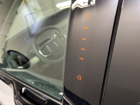 Used 2026 Lincoln Nautilus Premier w/ Equipment Group 102A image 33