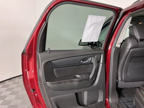 Used 2015 GMC Acadia SLT AWD/4WD image 26