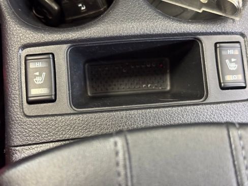 Used 2020 Nissan Rogue SV image 35