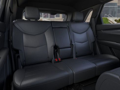 New 2026 Cadillac XT5 Luxury image 17