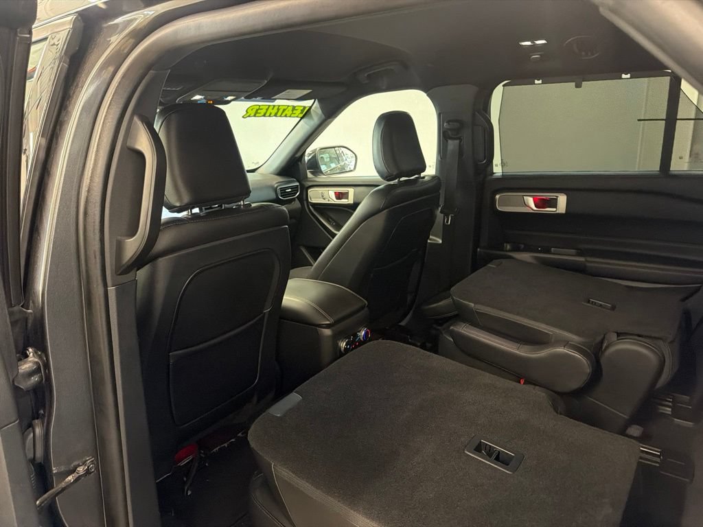 Used 2020 Ford Explorer Limited w/ Hybrid Equipment Group 310A AWD/4WD image 69