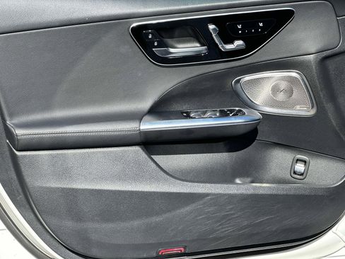 Used 2022 Mercedes-Benz C 300 4MATIC Sedan image 21