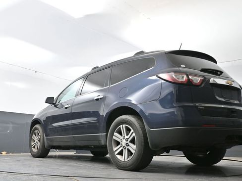 Used 2016 Chevrolet Traverse LT AWD/4WD image 27