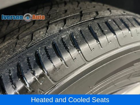 Used 2024 Hyundai Tucson Limited image 13