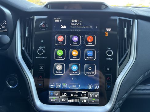 Used 2025 Subaru Outback Touring XT image 19