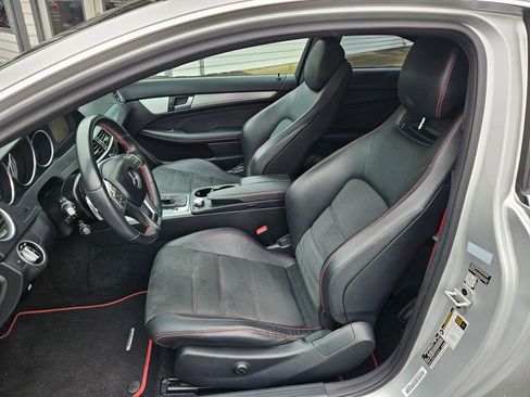 Used 2015 Mercedes-Benz C 250 Coupe image 10