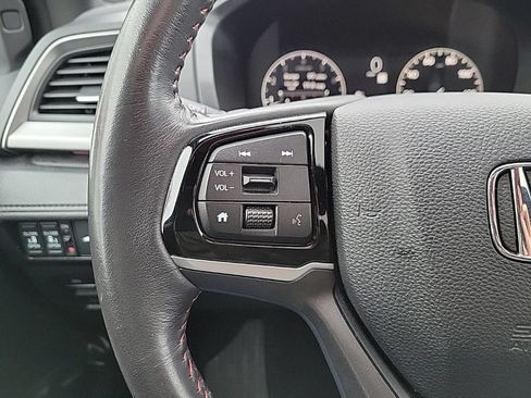 Used 2025 Honda Odyssey Sport-L image 29