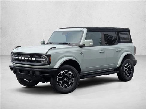 Used 2021 Ford Bronco Outer Banks image 1