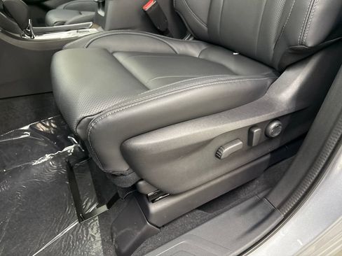 New 2025 Subaru Ascent Touring image 12