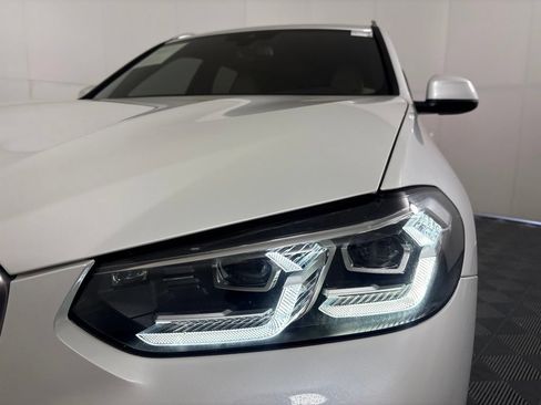 Used 2022 BMW X3 sDrive30i w/ Premium Package 2 RWD image 9