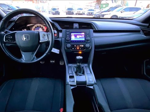 Used 2018 Honda Civic Sport image 15