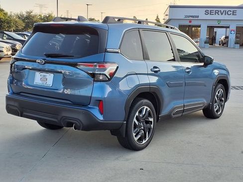 Certified 2025 Subaru Forester Limited AWD/4WD image 4