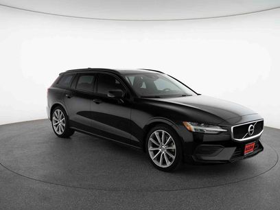 Used 2020 Volvo V60 T5 Momentum