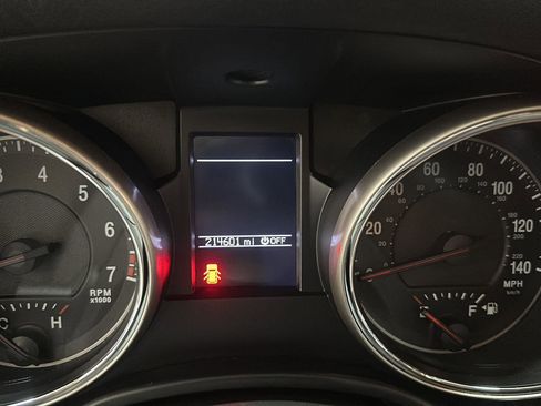 Used 2013 Jeep Grand Cherokee Overland w/ Advance Technology Group image 20