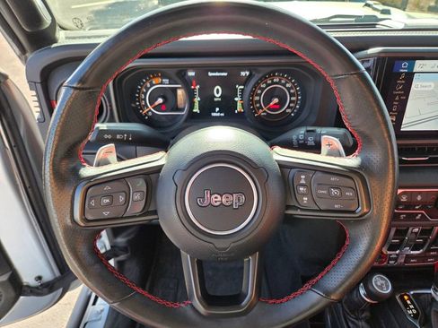 Used 2024 Jeep Wrangler Unlimited Rubicon 392 image 21