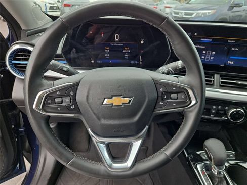 Certified 2024 Chevrolet Trax LT w/ Driver Confidence Package FWD image 36