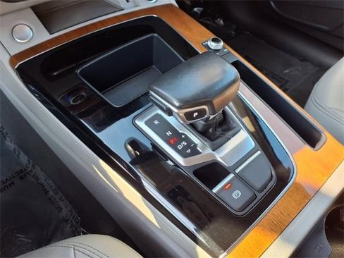 Used 2021 Audi Q5 2.0T Premium Plus image 6