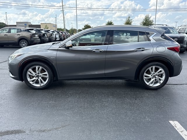 Used 2019 INFINITI QX30 FWD image 10