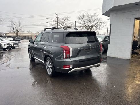 Used 2022 Hyundai Palisade SEL w/ 8P Bench Seat Package image 4