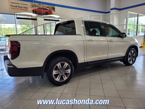 Used 2017 Honda Ridgeline RTL image 4