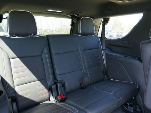 New 2026 GMC Yukon AT4 Ultimate image 17