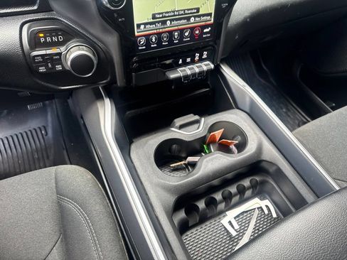 Used 2020 RAM 1500 Big Horn AWD/4WD image 15