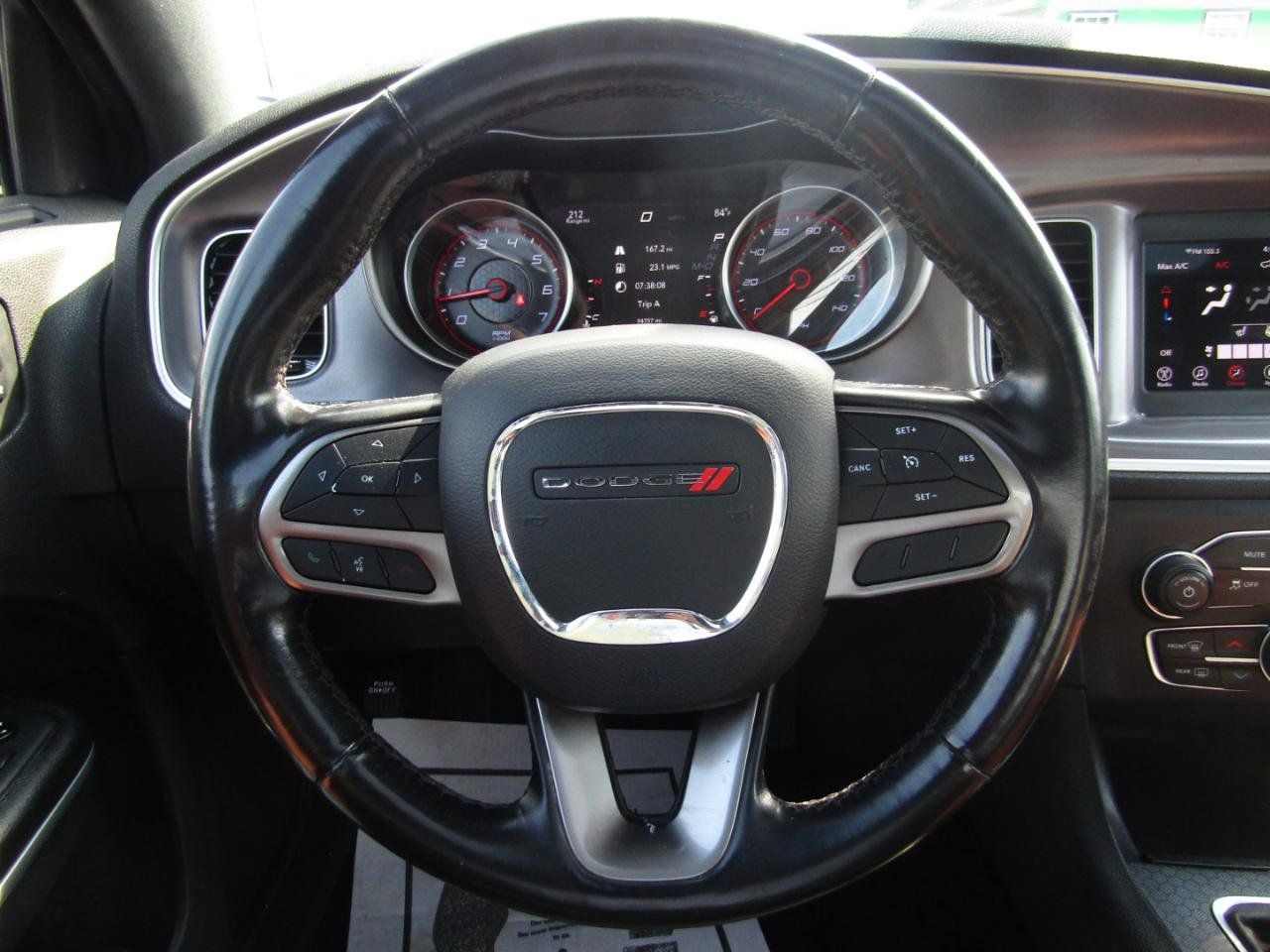 Used 2020 Dodge Charger SXT w/ Leather Interior Group RWD image 15