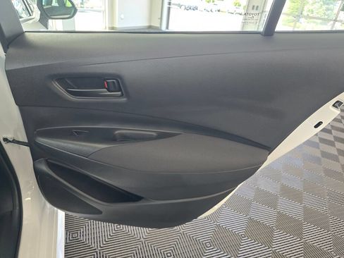 Used 2026 Toyota Corolla LE FWD image 38