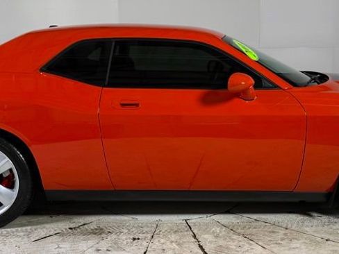 Used 2008 Dodge Challenger SRT8 image 8
