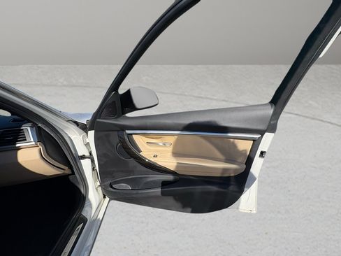 Used 2018 BMW 330i xDrive Sedan image 28