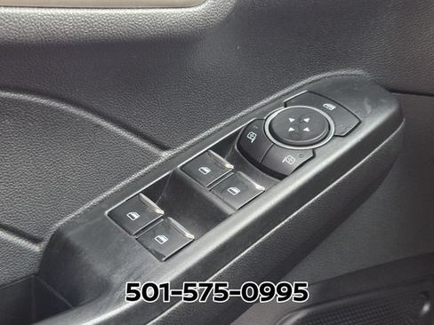 Used 2021 Ford Escape SE FWD image 29