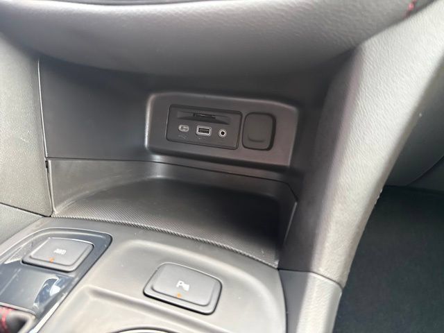 Certified 2024 Chevrolet Equinox RS w/ RS Leather Package AWD/4WD image 25