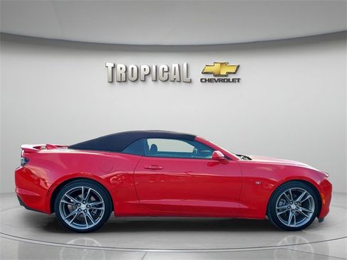 Used 2023 Chevrolet Camaro LT w/ RS Package image 8