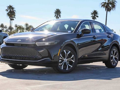 New 2026 Toyota Crown XLE image 1