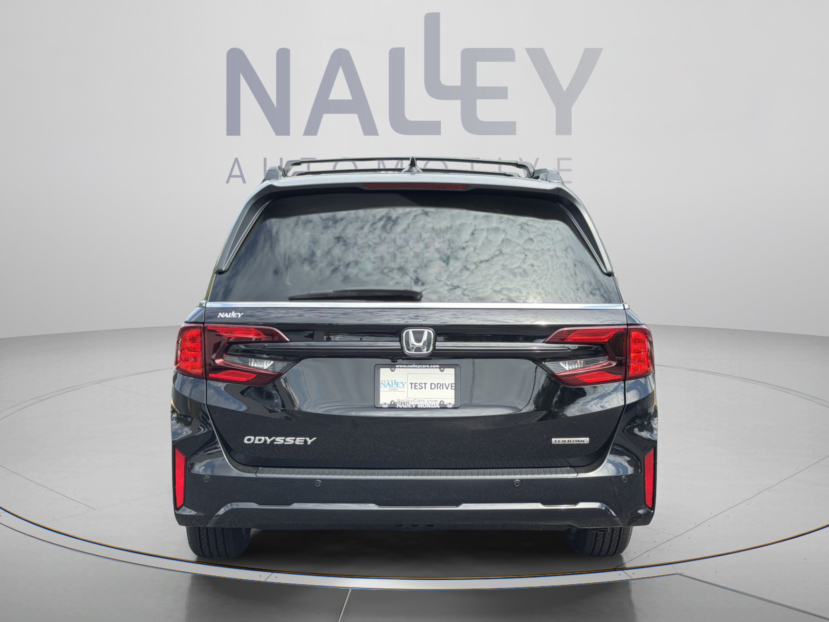 New 2027 Honda Odyssey Touring image 4