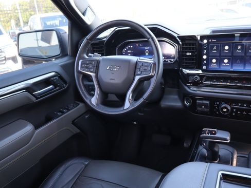 Used 2022 Chevrolet Silverado 1500 ZR2 AWD/4WD image 15