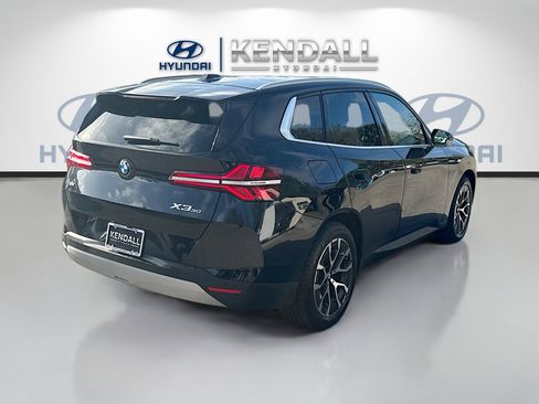 Used 2025 BMW X3 xDrive30i image 6