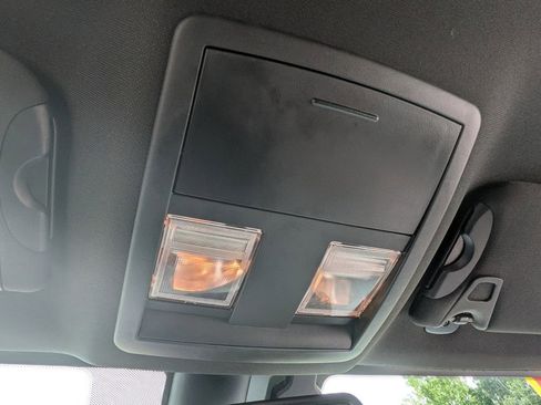 Used 2018 Dodge Challenger SXT RWD image 22