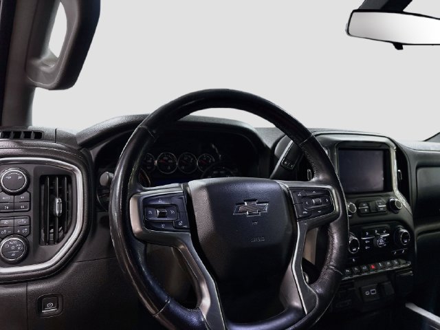 Used 2019 Chevrolet Silverado 1500 LT Trail Boss AWD/4WD image 11