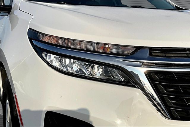 Used 2024 Chevrolet Equinox LS w/ LS Convenience Package FWD image 31