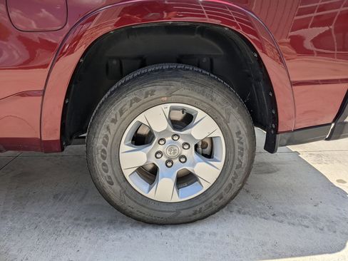 Certified 2025 RAM 1500 Big Horn image 27