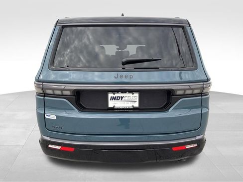 New 2026 Jeep Grand Wagoneer Summit AWD/4WD image 5